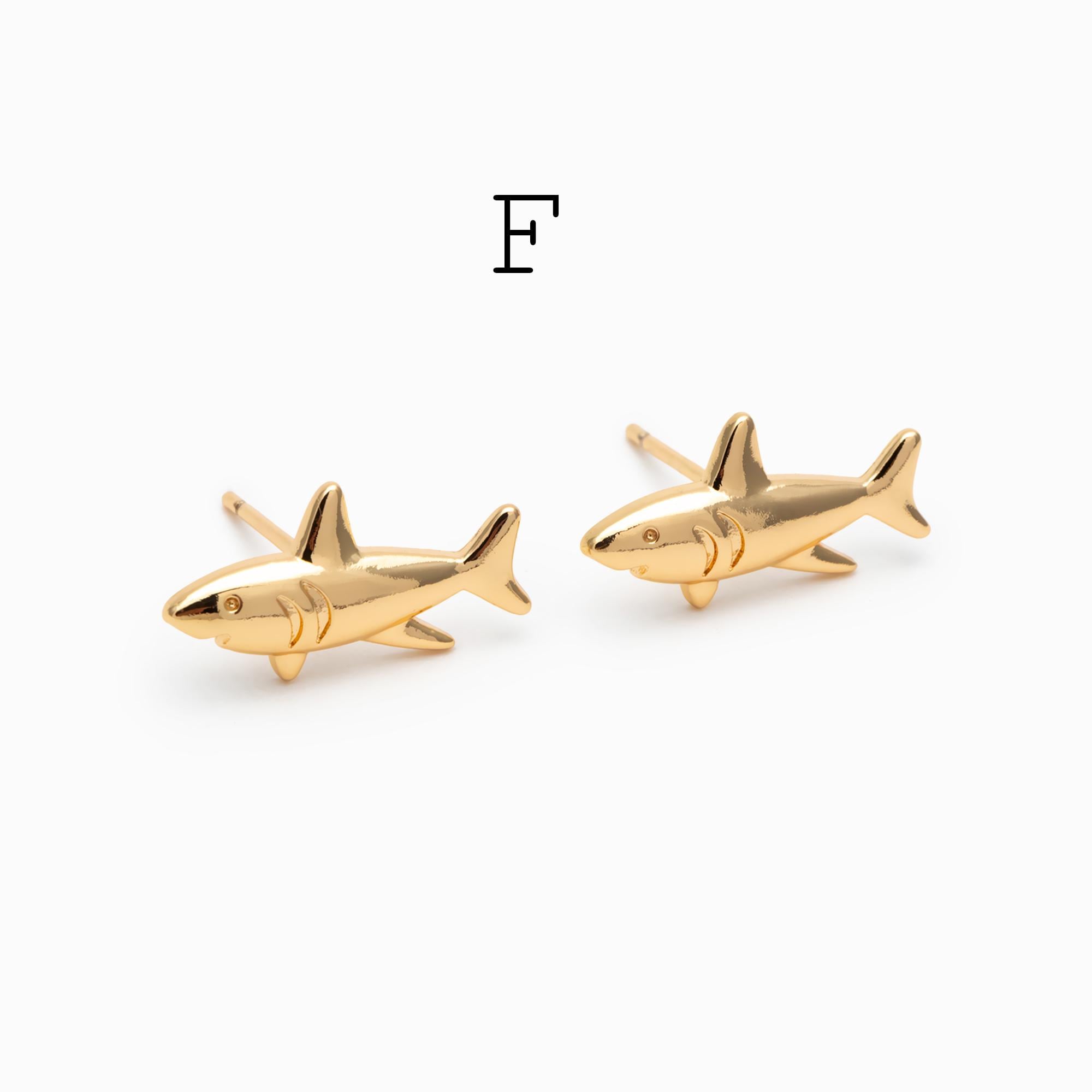 10 pieces- Ocean Theme Gold Stud Earrings, Sea Animal Studs, Dolphin Turtle Shell Shark Earrings, Wholesale Jewelry Supplies (GB-4460)